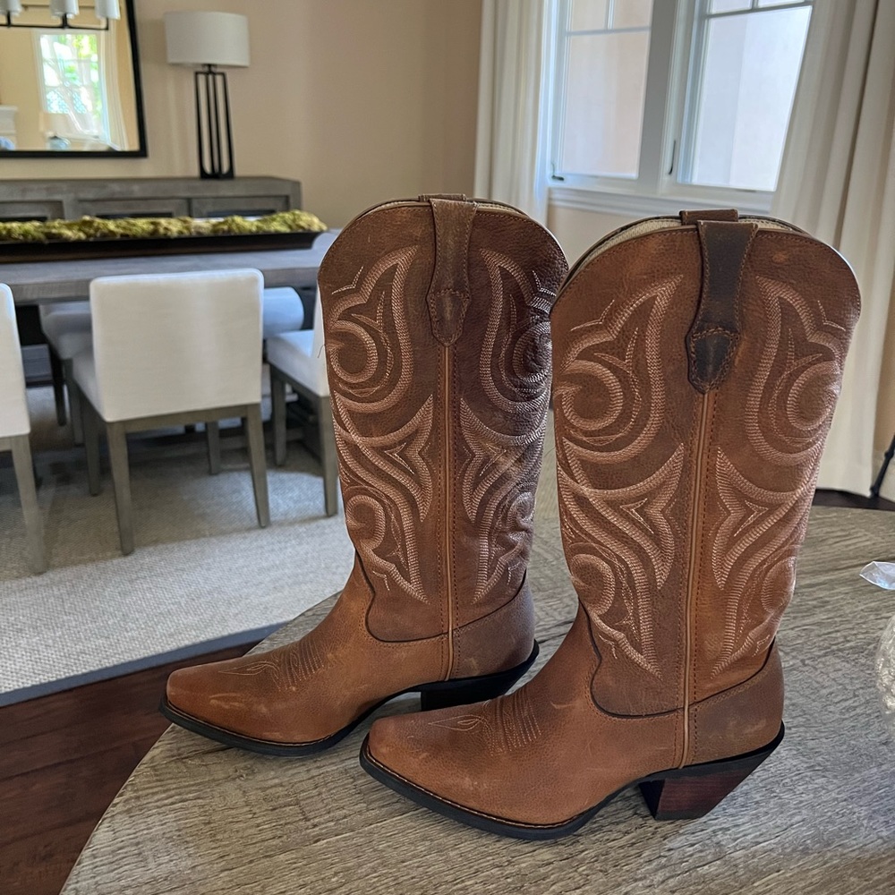 BRAND NEW Durango Cowboy Boots